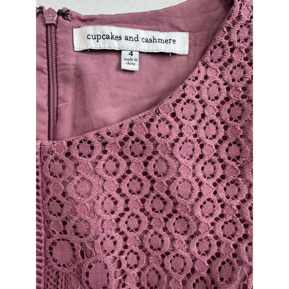 Cupcakes and Cashmere Dress Women’s Size 4 Lace Deco Rose Pink Fitted Lined - Picture 3 of 14